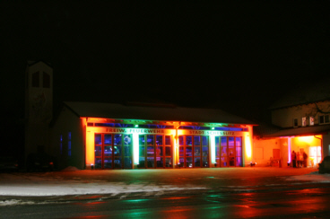 Das Feuerwehrhaus in einem besonderen Licht